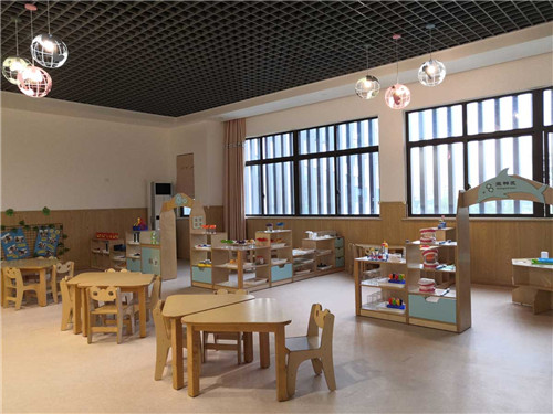幼兒園室內(nèi)外設(shè)計需要遵循哪些原則？